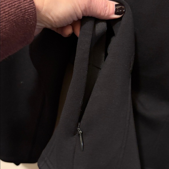 Lululemon gathered waist pullover modal black size 6 - Picture 7 of 7